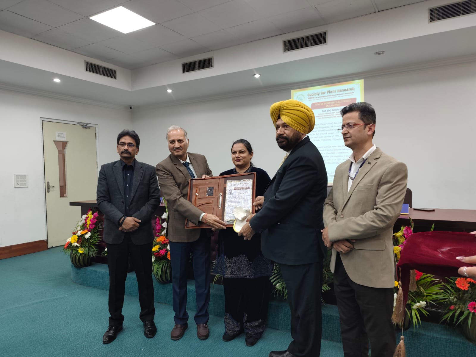 Prof. ( Dr. ) Jatinder Kaur